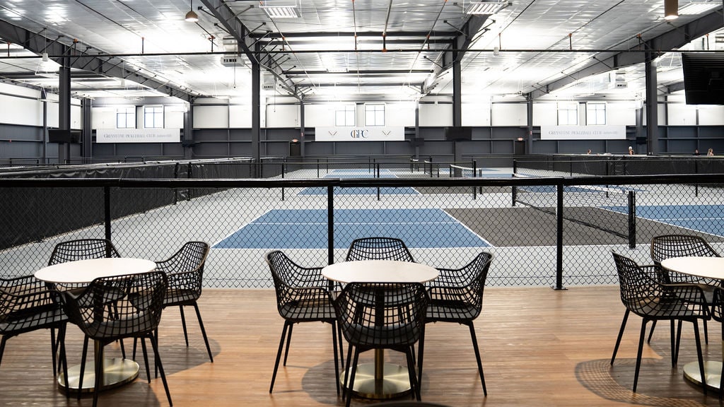 18 Indoor Courts